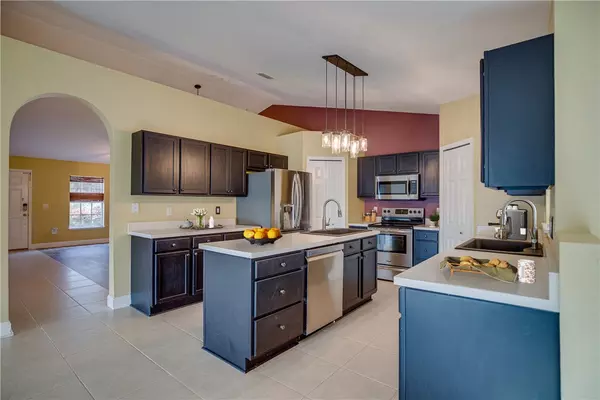 Vero Beach, FL 32967,6051 Ridge Lake CIR