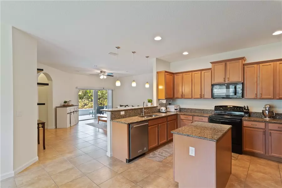 6435 Parklane CT, Vero Beach, FL 32967