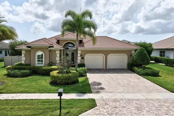 460 Wingate TER SW, Vero Beach, FL 32968