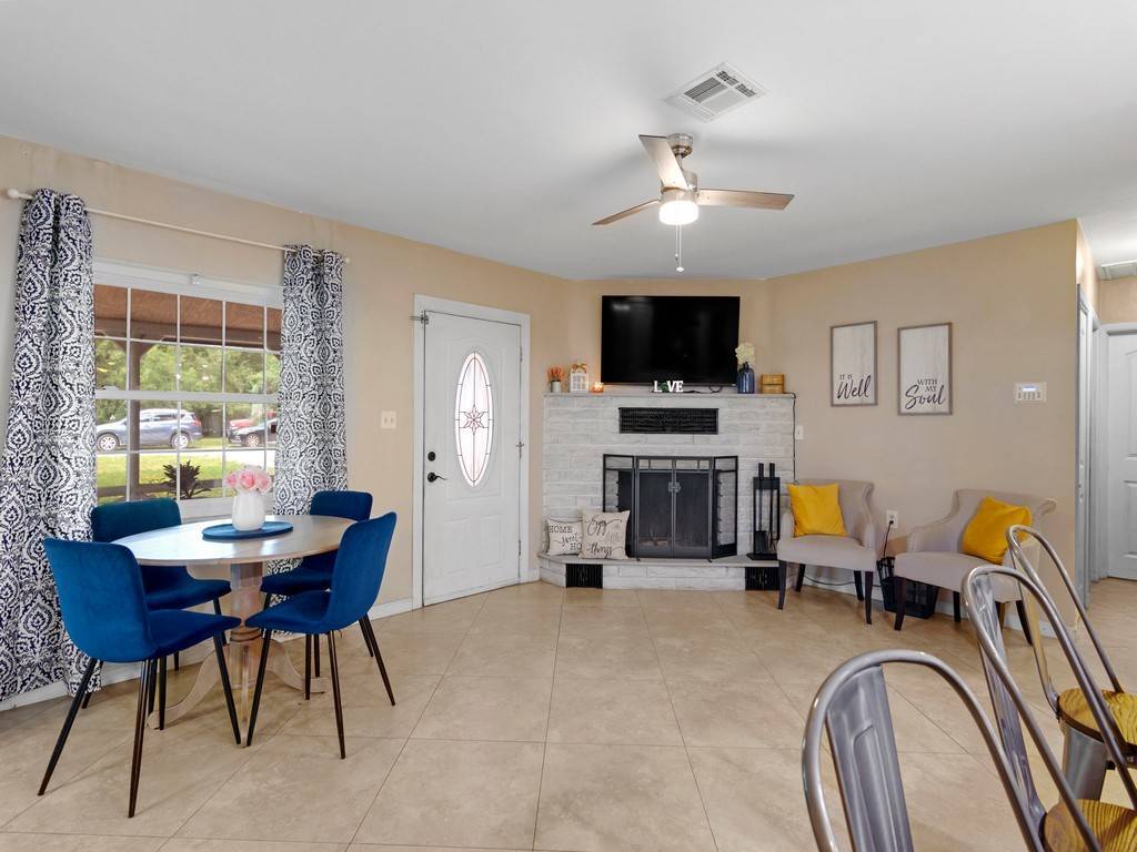 Vero Beach, FL 32966,1735 71st CT