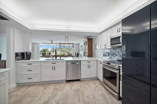 Cocoa Beach, FL 32931,3400 Ocean Beach BLVD #314