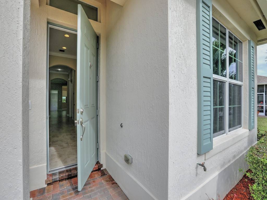Vero Beach, FL 32966,7474 Great Oak PL