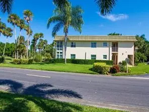 5 Vista Gardens TRL #201, Vero Beach, FL 32962