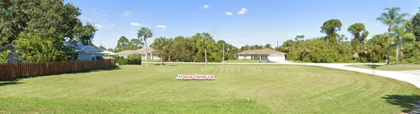 102 Coconut ST, Sebastian, FL 32958