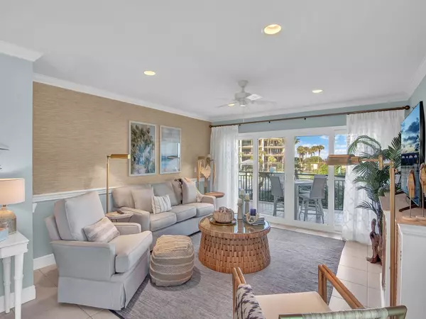 3939 Ocean DR #201A, Vero Beach, FL 32963