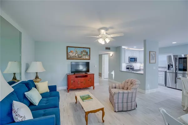 Vero Beach, FL 32962,28 Pine Arbor LN #106