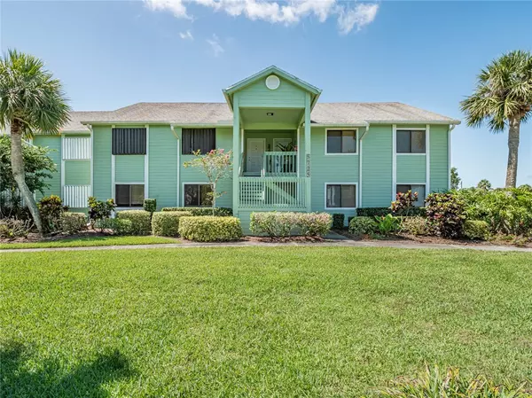 Sebastian, FL 32958,5725 Pelican Pointe DR #1