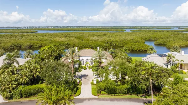 541 White Pelican CIR, Vero Beach, FL 32963