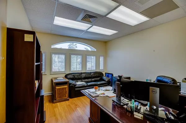 Vero Beach, FL 32960,2750 Indian River BLVD #1st Floor in South Bldg.