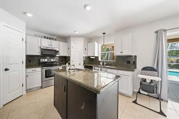 Vero Beach, FL 32967,6041 Ridge Lake CIR