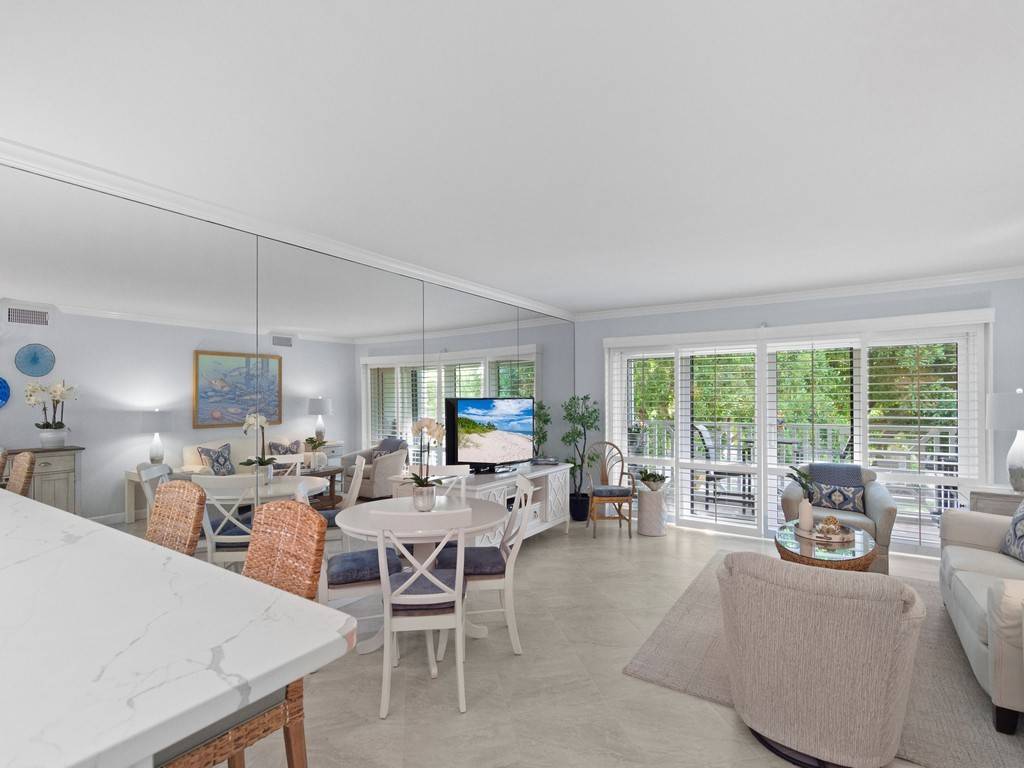 Vero Beach, FL 32963,3555 Ocean Drive #203
