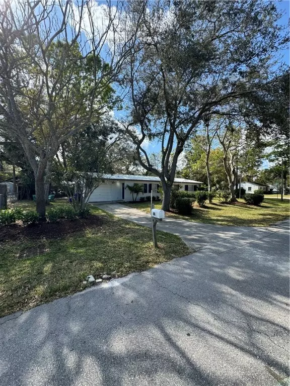 Vero Beach, FL 32960,1139 29th ST