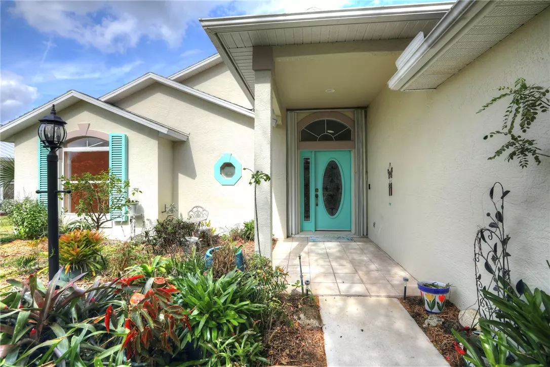 Sebastian, FL 32958,596 Cottonwood RD