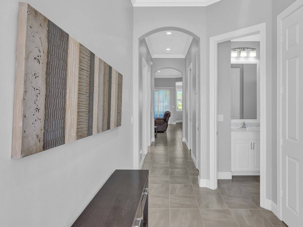 Vero Beach, FL 32966,1868 Red Oak TER