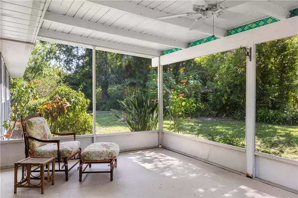 Vero Beach, FL 32960,935 34th AVE