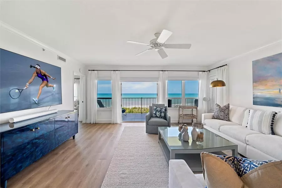 8820 S Sea Oaks WAY #204, Vero Beach, FL 32963