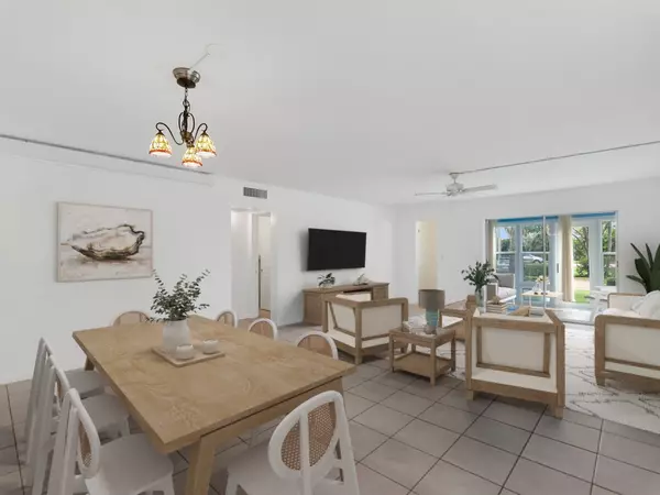 2333 Indian River BLVD #101, Vero Beach, FL 32960