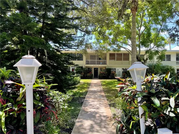 677 Royal Palm BLVD #22, Vero Beach, FL 32960