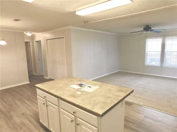 Barefoot Bay, FL 32976,928 Balsam ST