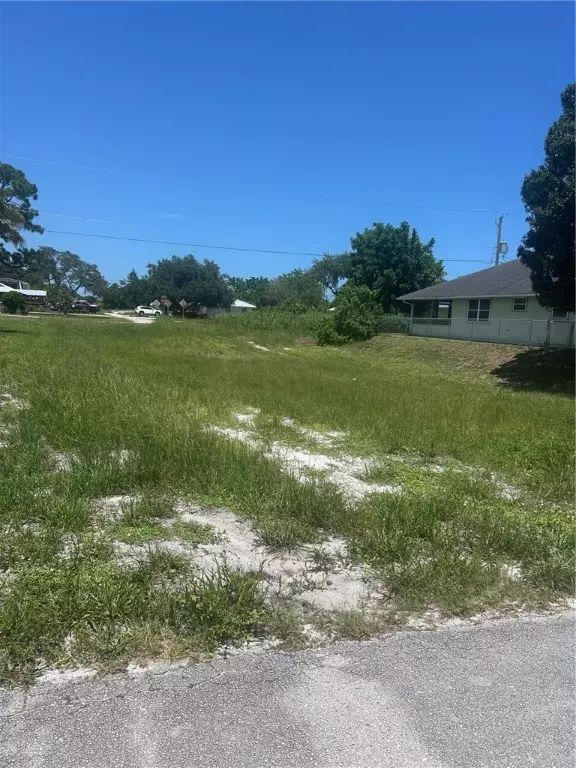 Vero Beach, FL 32962,455 14th PL SW