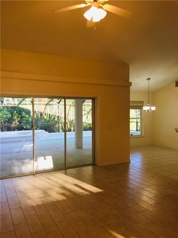 Vero Beach, FL 32968,390 29th CT SW