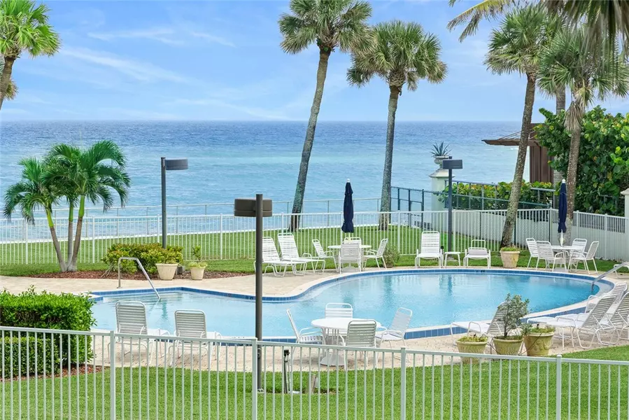 3554 Ocean DR #203S, Vero Beach, FL 32963