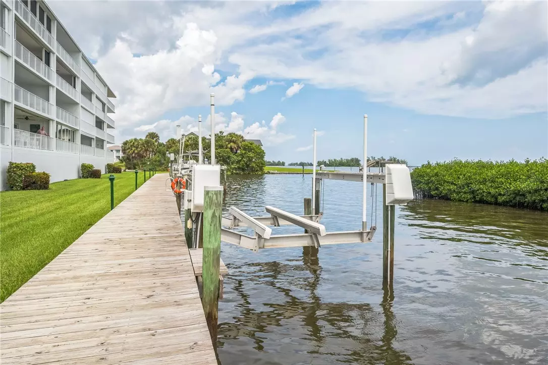Sebastian, FL 32958,6350 River Run DR #D2