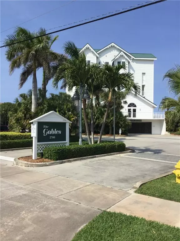 Vero Beach, FL 32963,2700 Ocean DR #102