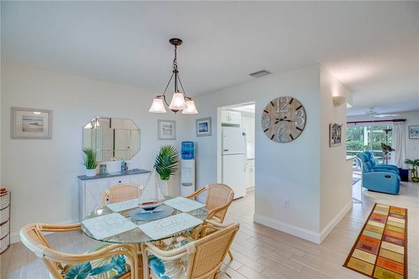 Vero Beach, FL 32963,1422 Coral Oak LN #1102