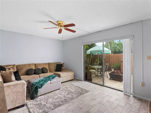 Vero Beach, FL 32960,1170 6th AVE #11D