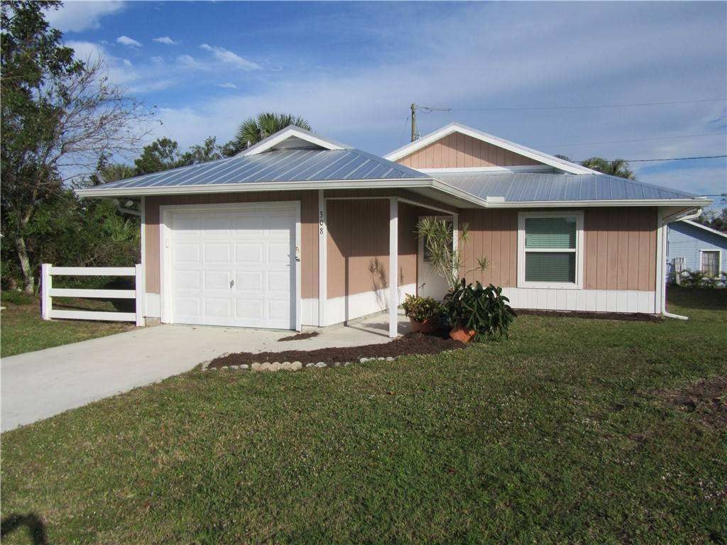 Vero Beach, FL 32962,308 14th PL SW