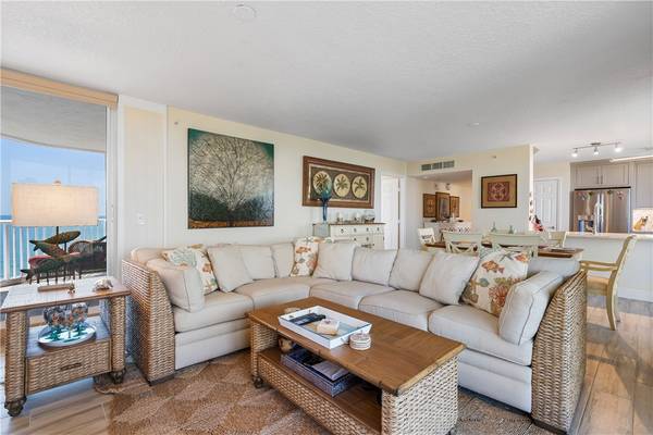 Hutchinson Island, FL 34949,5049 N Highway A1a #1805