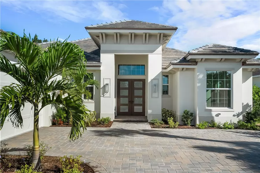 204 Strand SQ, Vero Beach, FL 32963