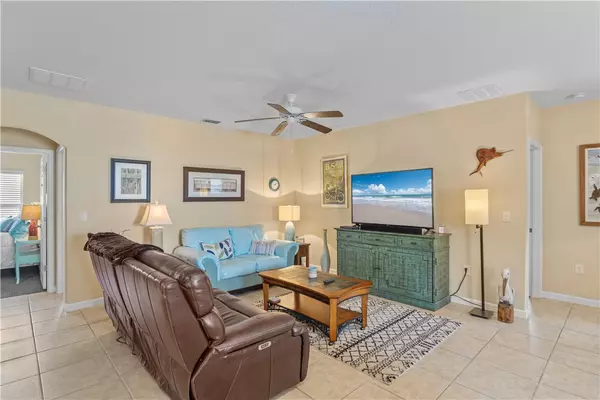 Vero Beach, FL 32962,350 Lexington AVE SW