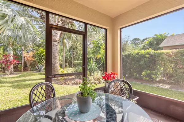 Vero Beach, FL 32962,350 Lexington AVE SW