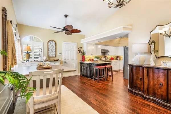 Vero Beach, FL 32962,710 Timber Ridge TRL SW
