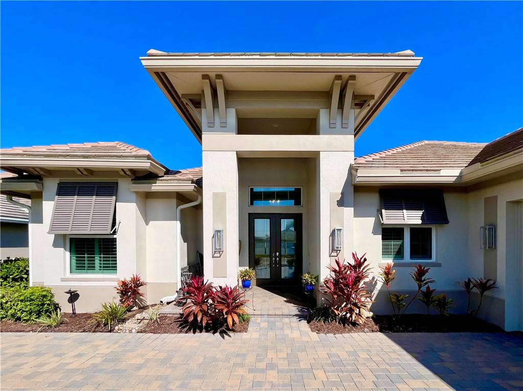 Vero Beach, FL 32967,5523 Bent Pine