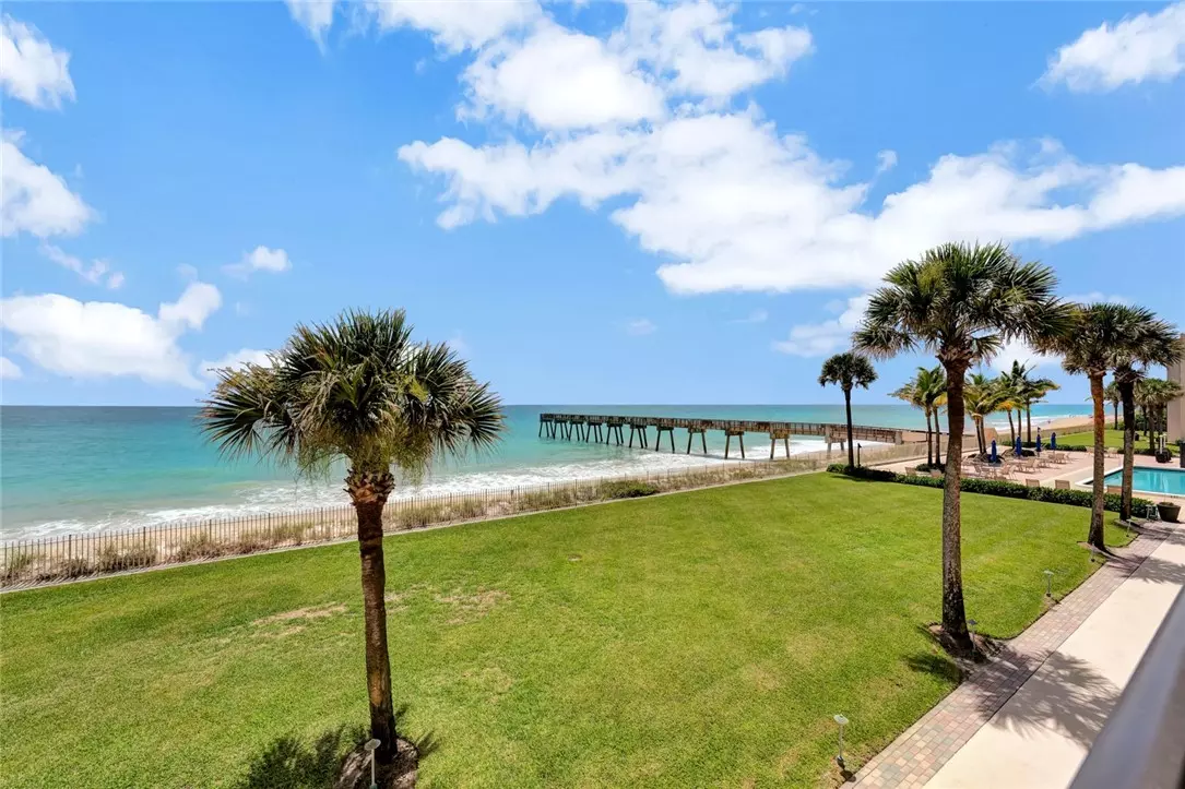 Vero Beach, FL 32963,4800 Highway A1A HWY #110