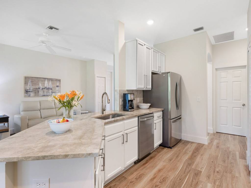 Vero Beach, FL 32968,5765 W 1st SQ SW