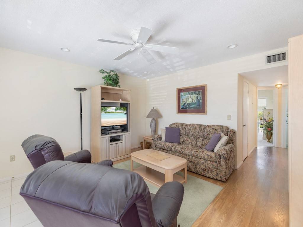 Vero Beach, FL 32960,2800 Indian River BLVD #6C