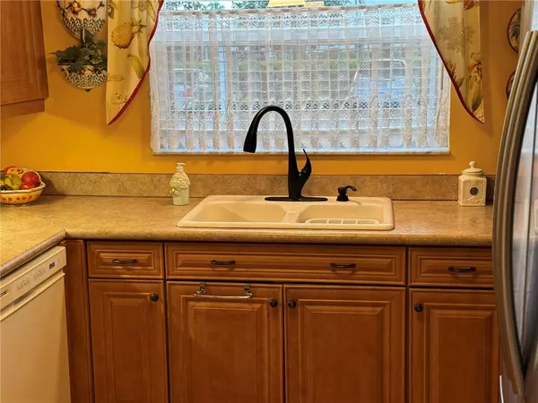Vero Beach, FL 32962,500 Grove Isle CIR #107