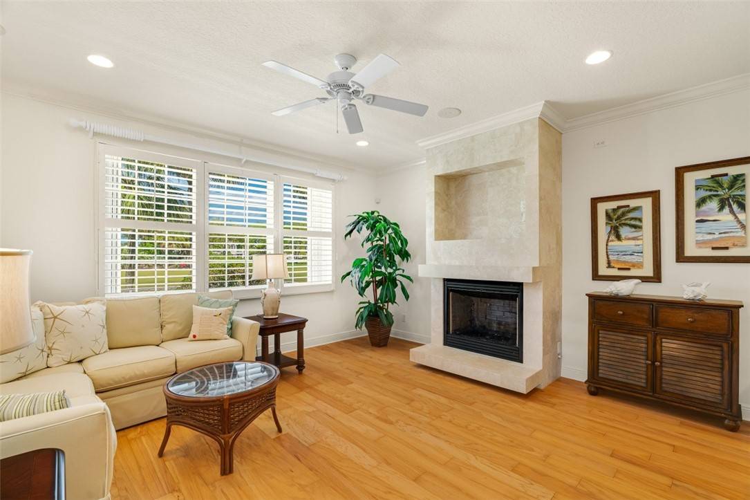 1440 Saint Catherines CIR, Vero Beach, FL 32967