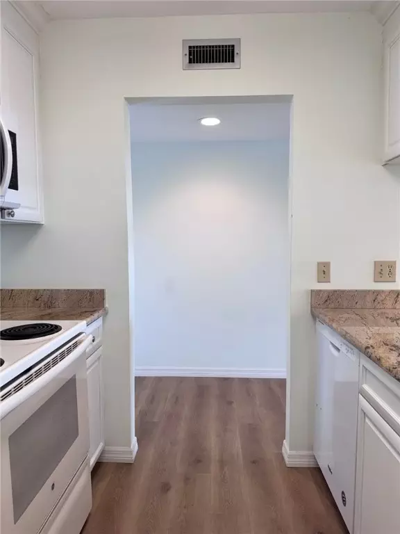 Vero Beach, FL 32966,16 Plantation DR #205