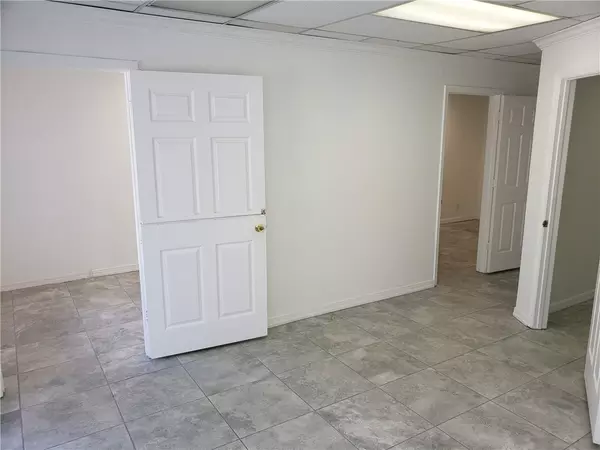 Vero Beach, FL 32960,1965 42nd AVE #5