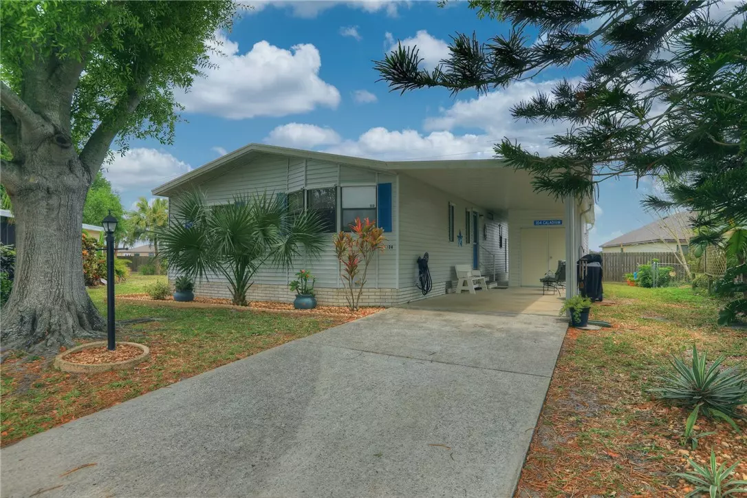 Barefoot Bay, FL 32976,104 Caladium CT