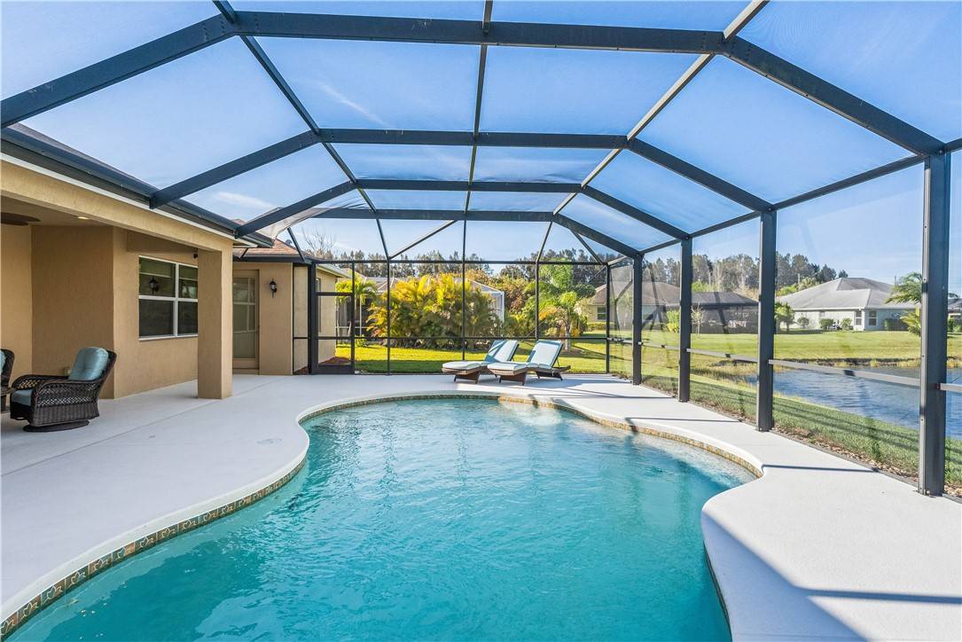 1155 South Lakes WAY SW, Vero Beach, FL 32968