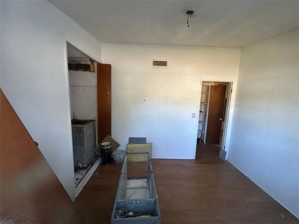 Vero Beach, FL 32962,754 5th PL SW