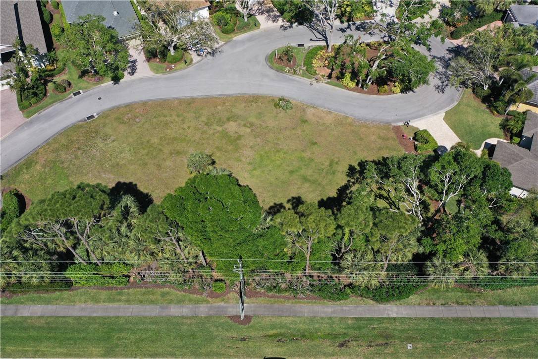 Vero Beach, FL 32962,609 Bridgewater LN SW