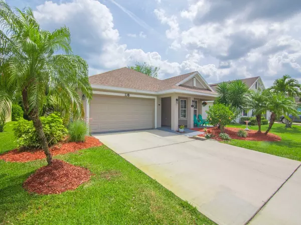 138 Briarcliff CIR, Sebastian, FL 32958
