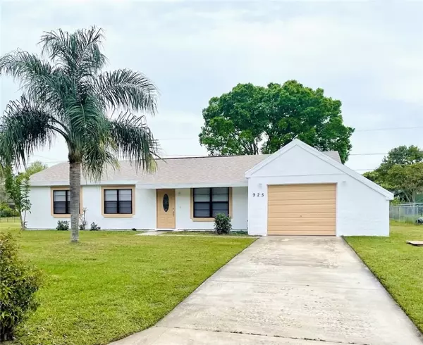 Vero Beach, FL 32962,925 Highland DR SW